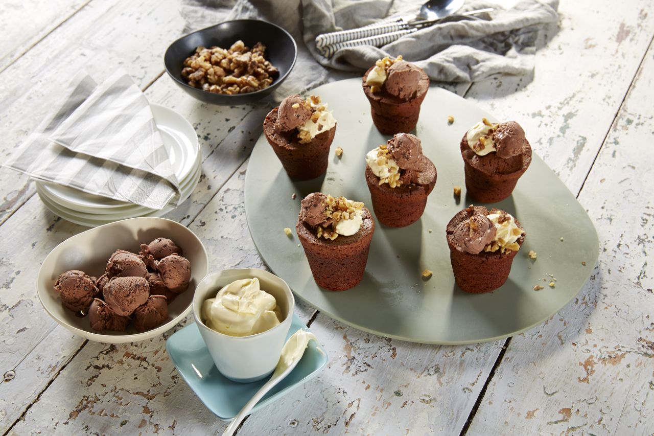 Chocolate and Fig Puddings | Bulla