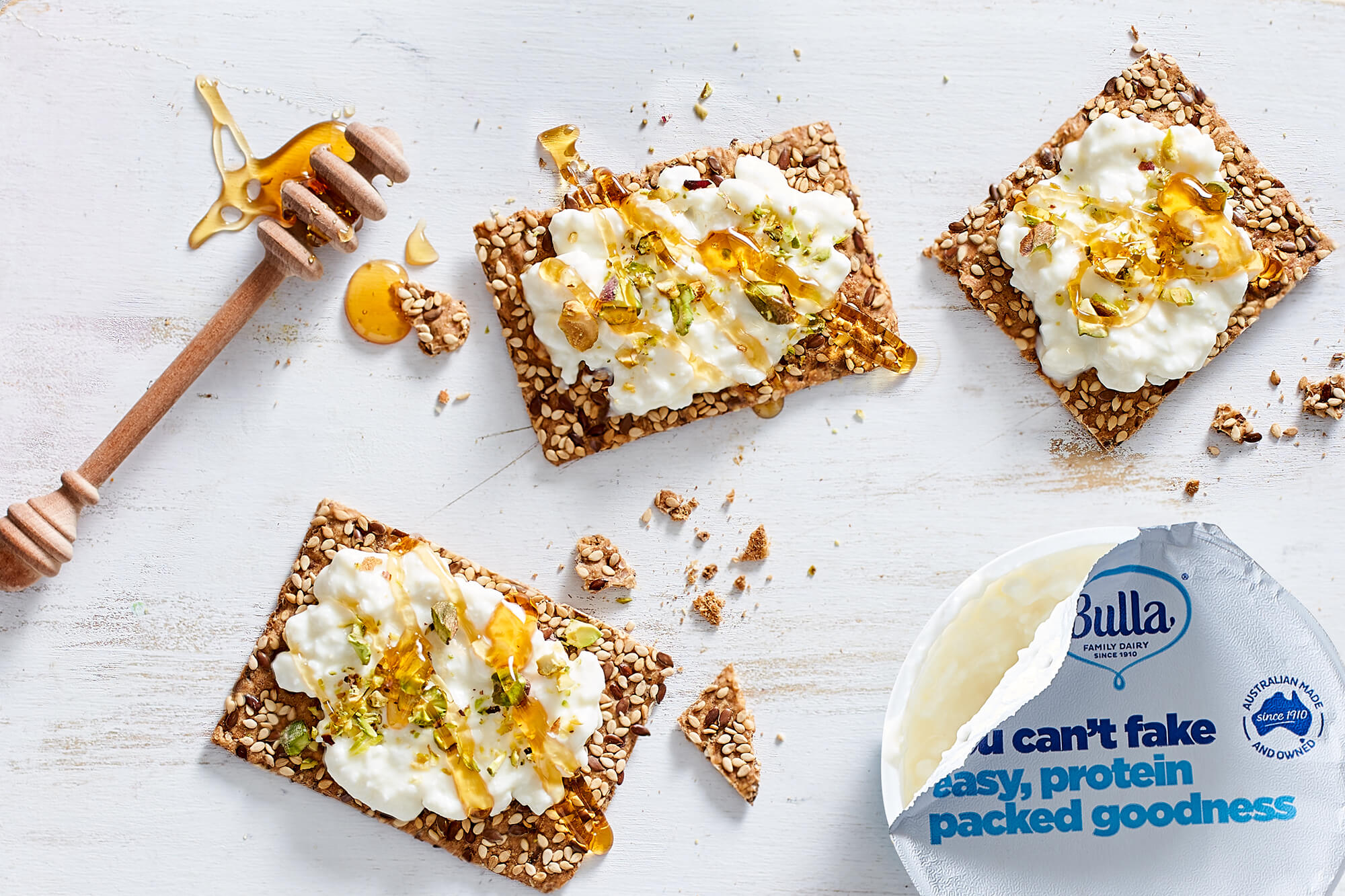Cottage Cheese, Honey and Pistachio Bites Bulla