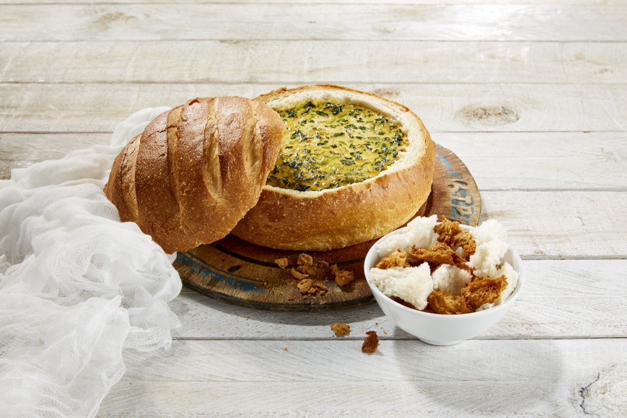 Easy Cobb Loaf Spinach Dip | Bulla