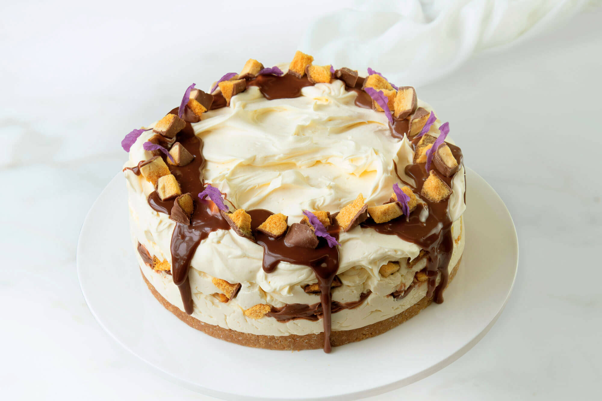 Honeycomb Cheesecake by Kirsten Tibballs | Bulla