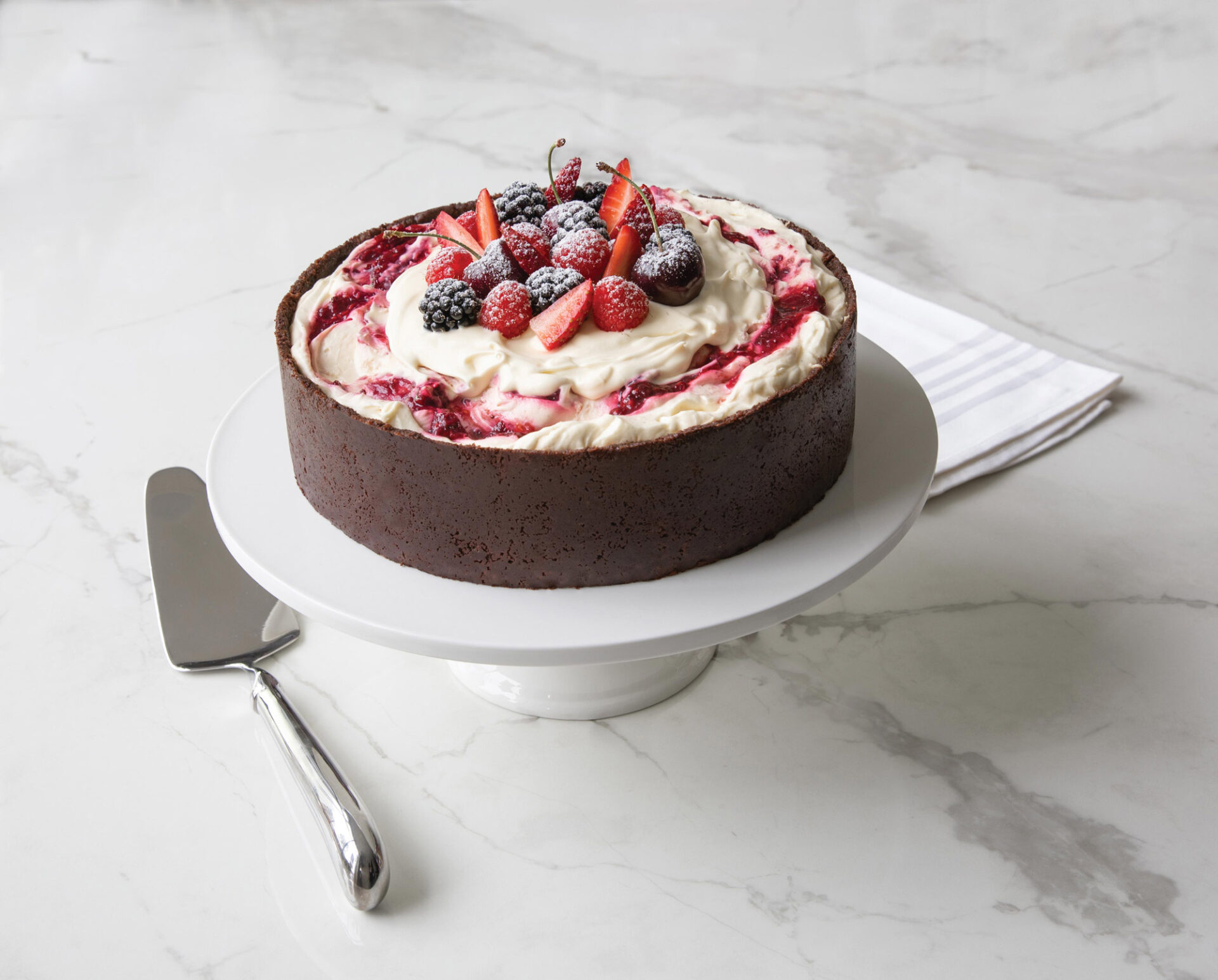 No-Bake Choc Berry Cheesecake | Bulla