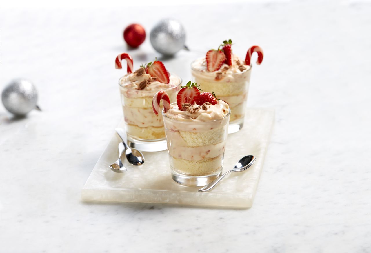 Mini Candy Cane Trifles Bulla