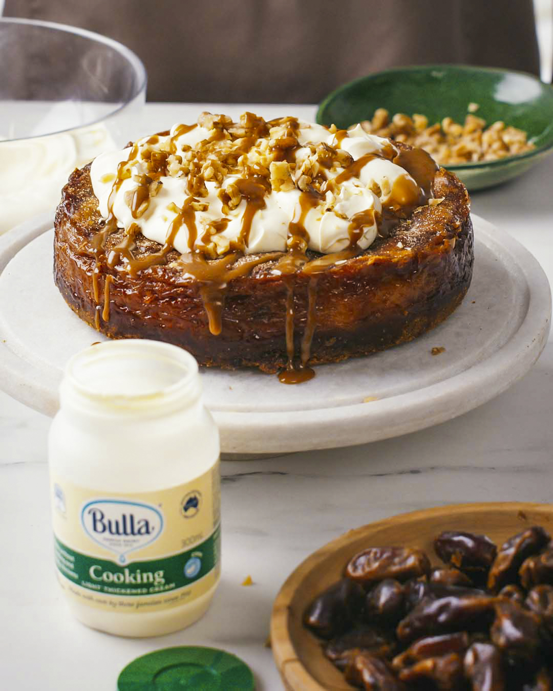 Sticky Date Cheesecake with Caramel Sauce Bulla