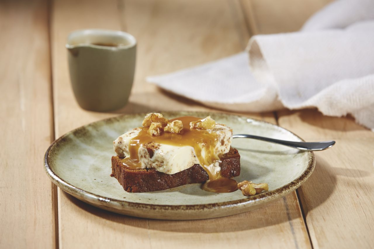 Sticky date ice cream with butterscotch sauce | Bulla