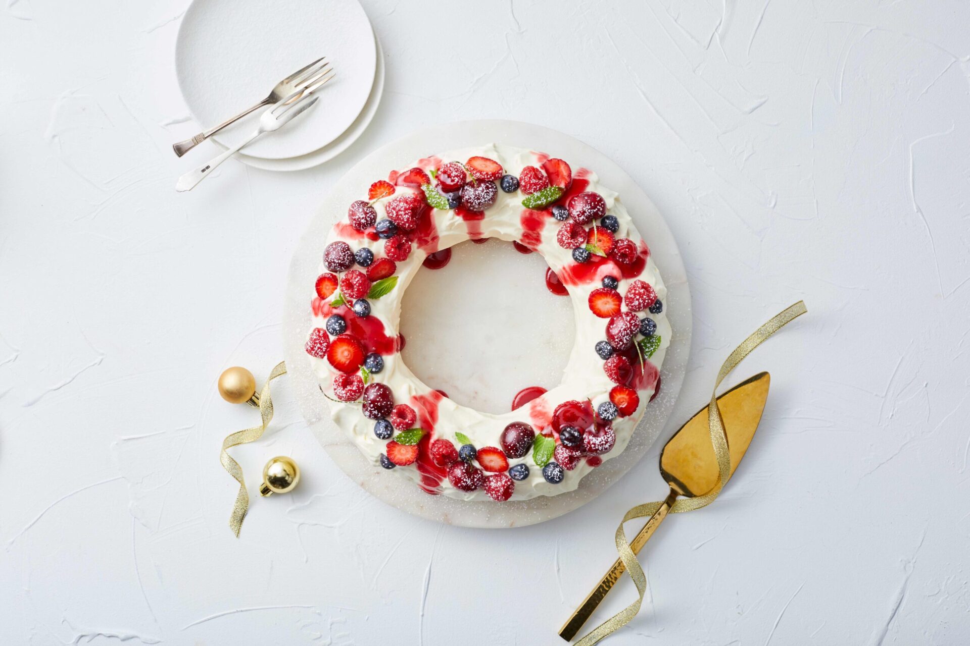 Ripple Wreath with Bulla Thickened Cream | Bulla